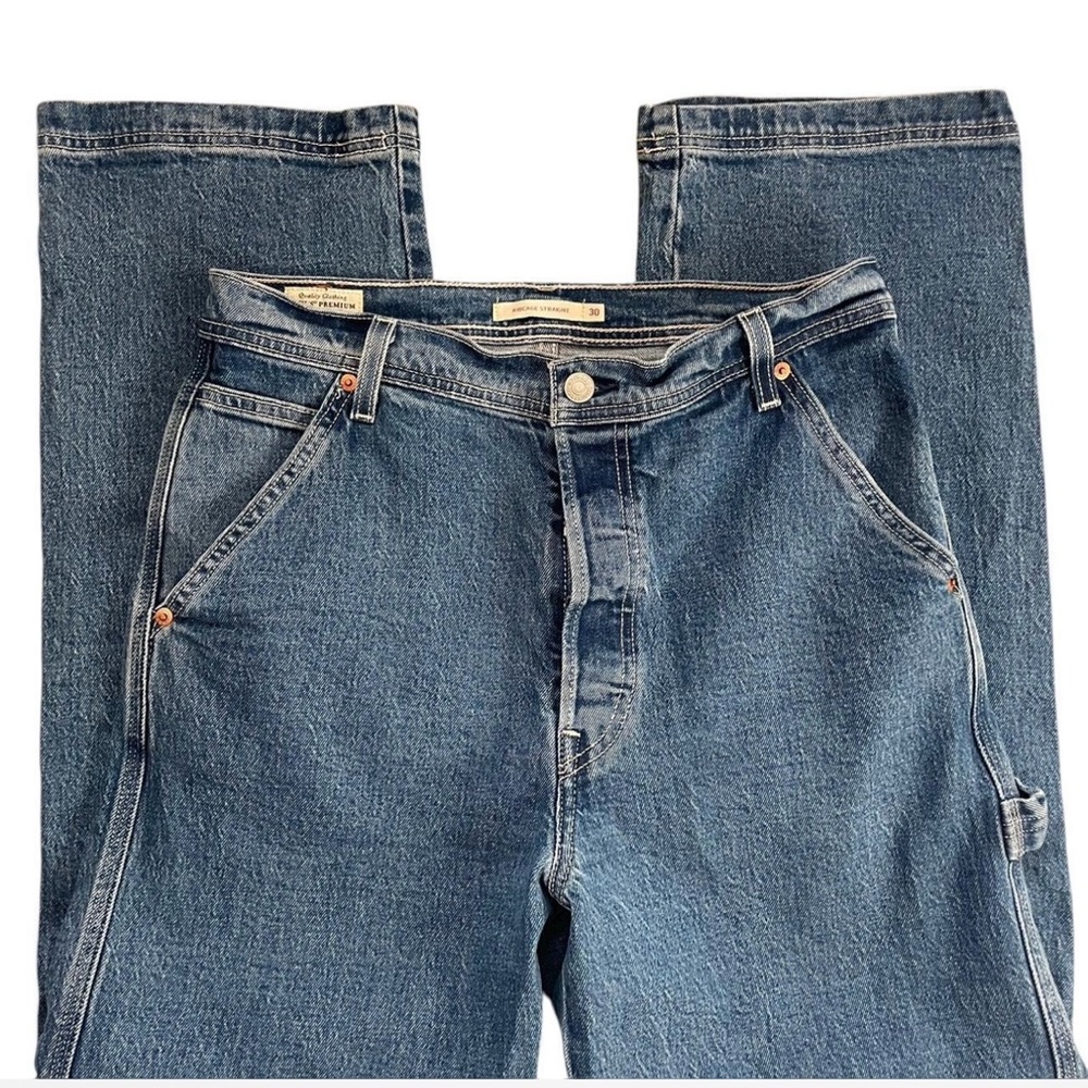 Levi’s high rise carpenter straight